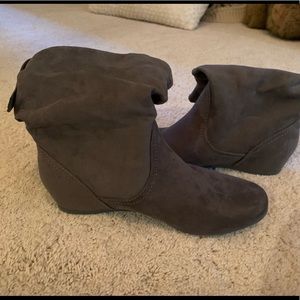 Carney suede boots